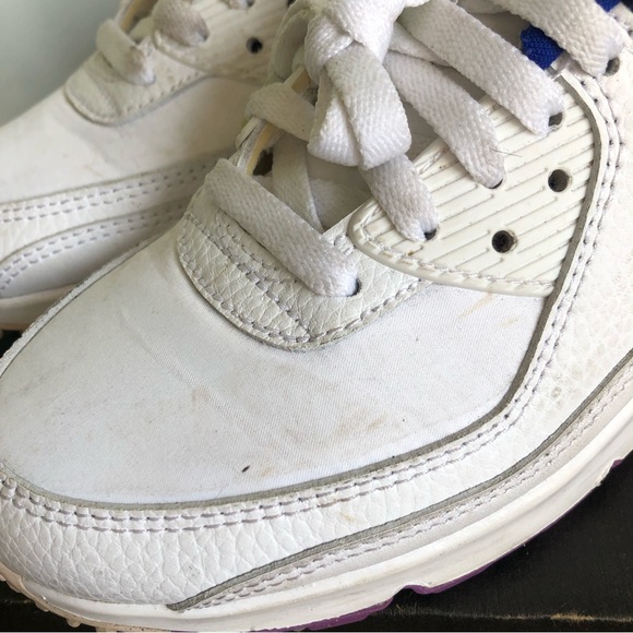 SOLD Nike Women's Air Max 90 SE Easter Sneakers - Picture 9 of 13